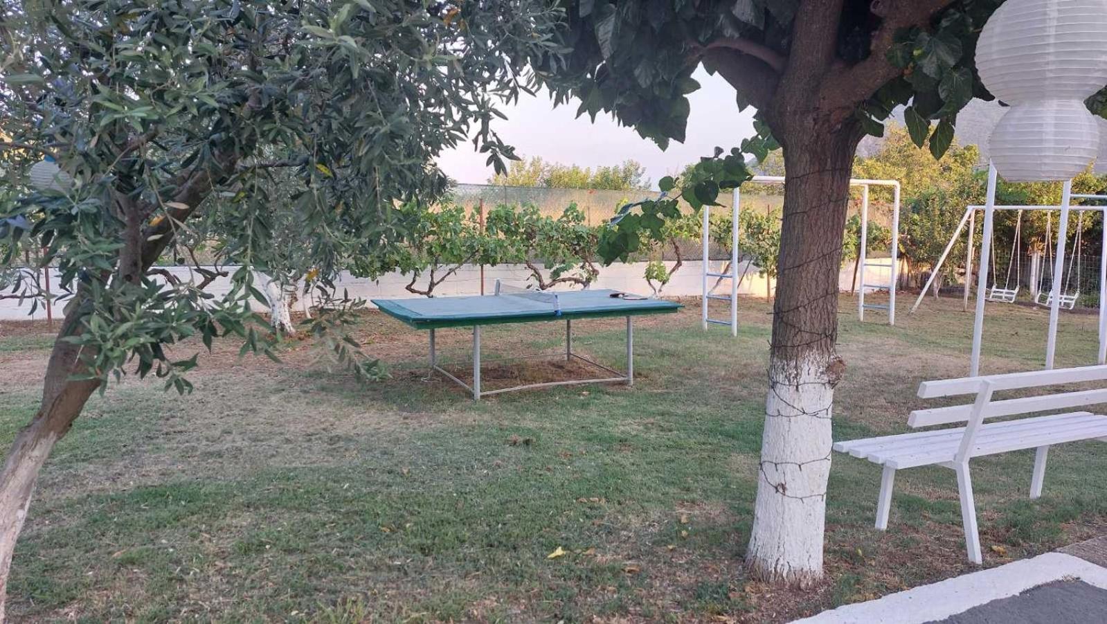Pomegranate Tree House - Meteora Guest House Kalambaka Bagian luar foto