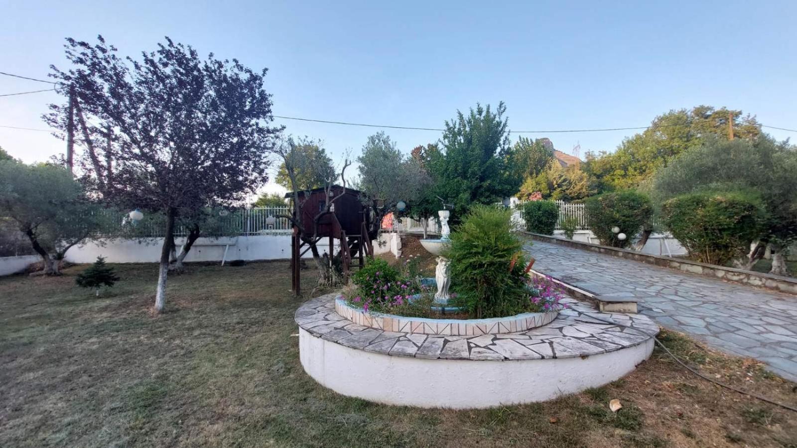 Pomegranate Tree House - Meteora Guest House Kalambaka Bagian luar foto