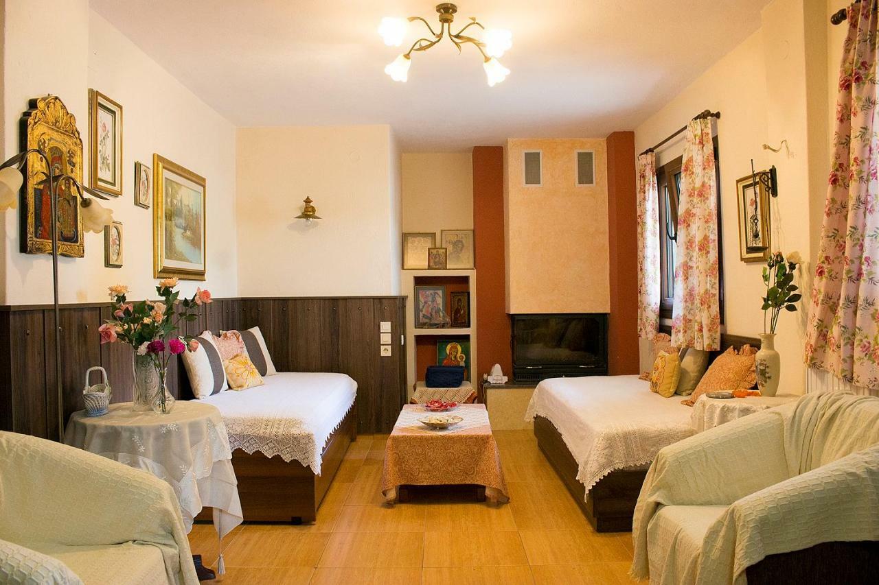 Pomegranate Tree House - Meteora Guest House Kalambaka Bagian luar foto