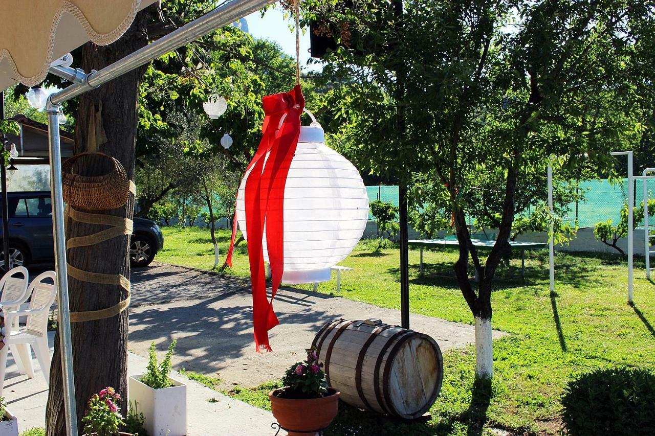 Pomegranate Tree House - Meteora Guest House Kalambaka Bagian luar foto